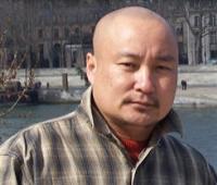 Portrait of Yujun Liu